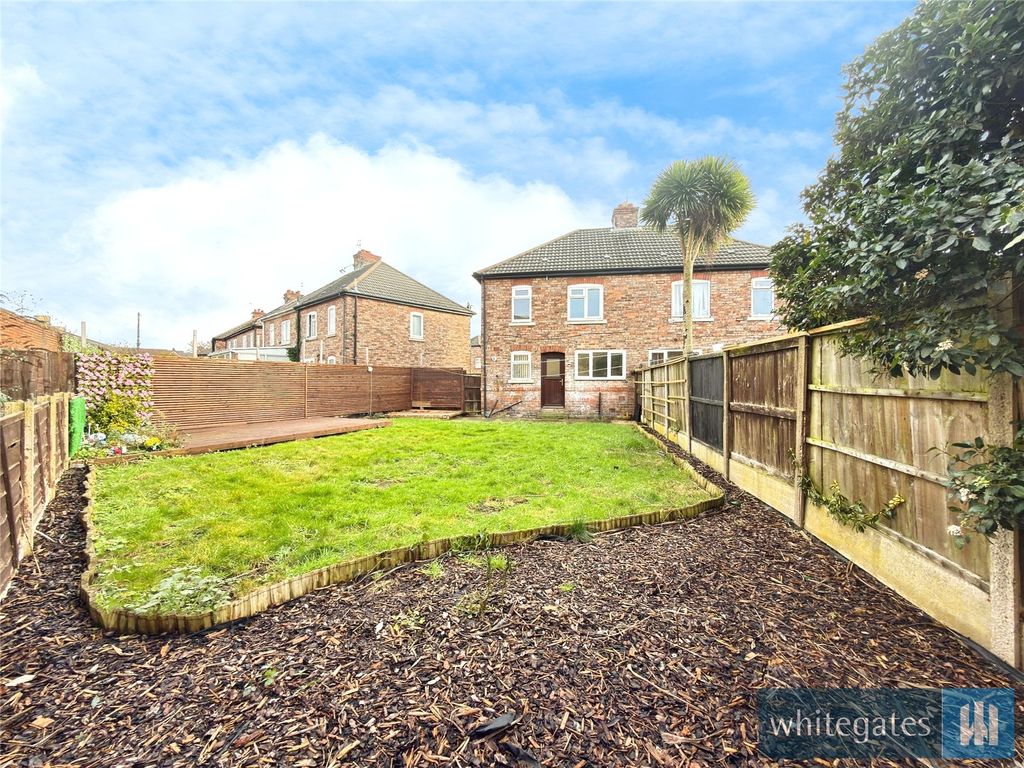 Property photo 2 of 13 Picture No. 08