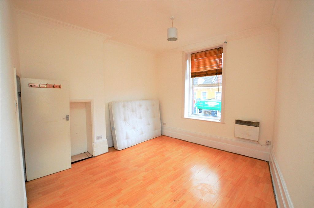 Property photo 2 of 5 Picture No. 03