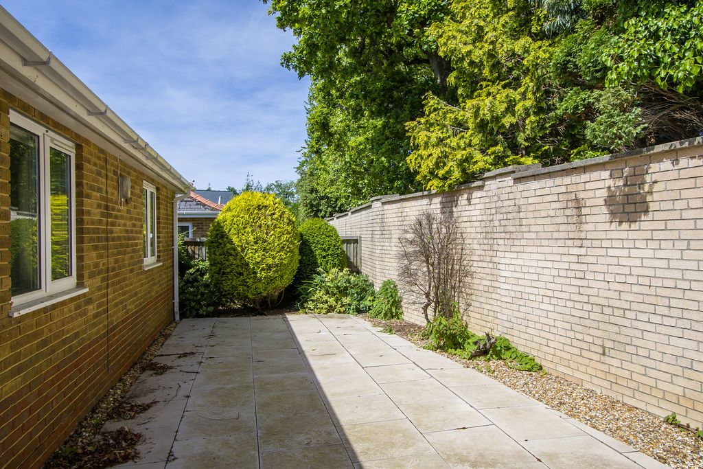 Additional image 11 of 3 bed detached bungalow for saleRaisdale Gardens, Penarth CF64