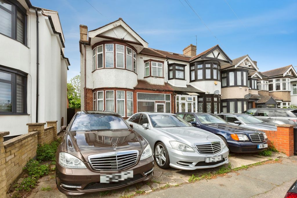 Property photo 1 of 18 Pbox-Img.Jpg
