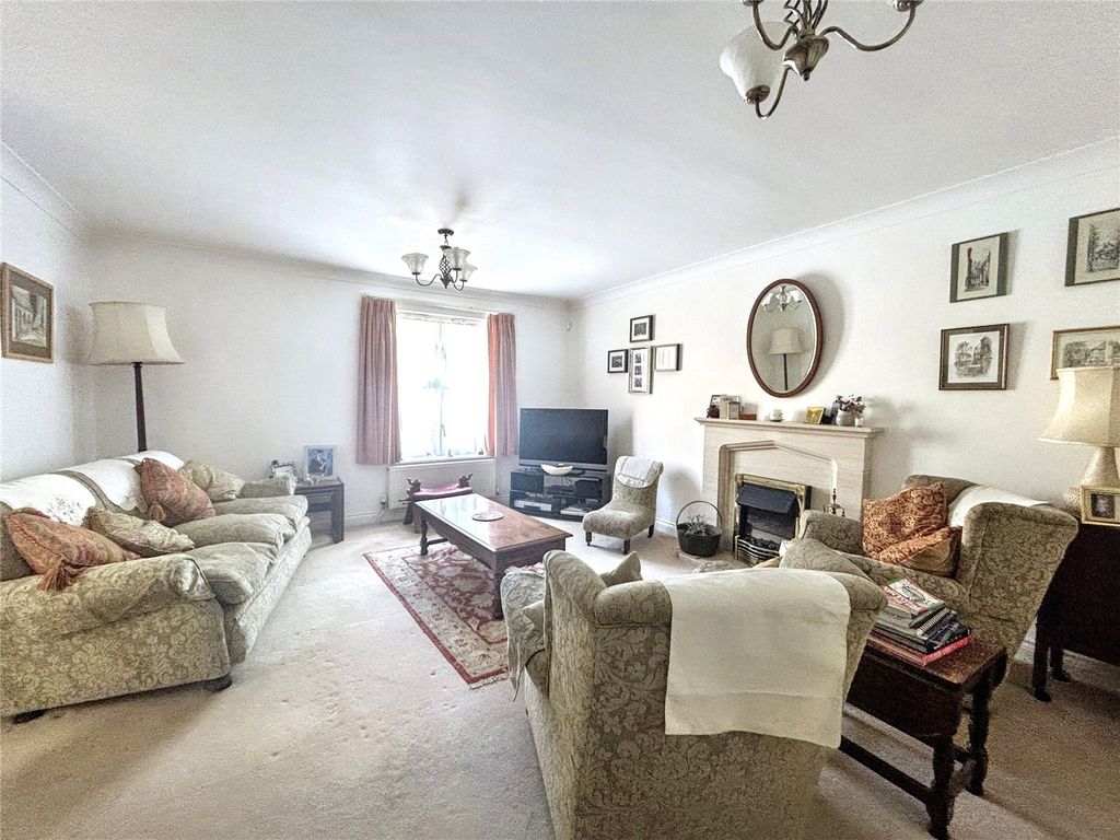 Property photo 2 of 12 Picture No. 06