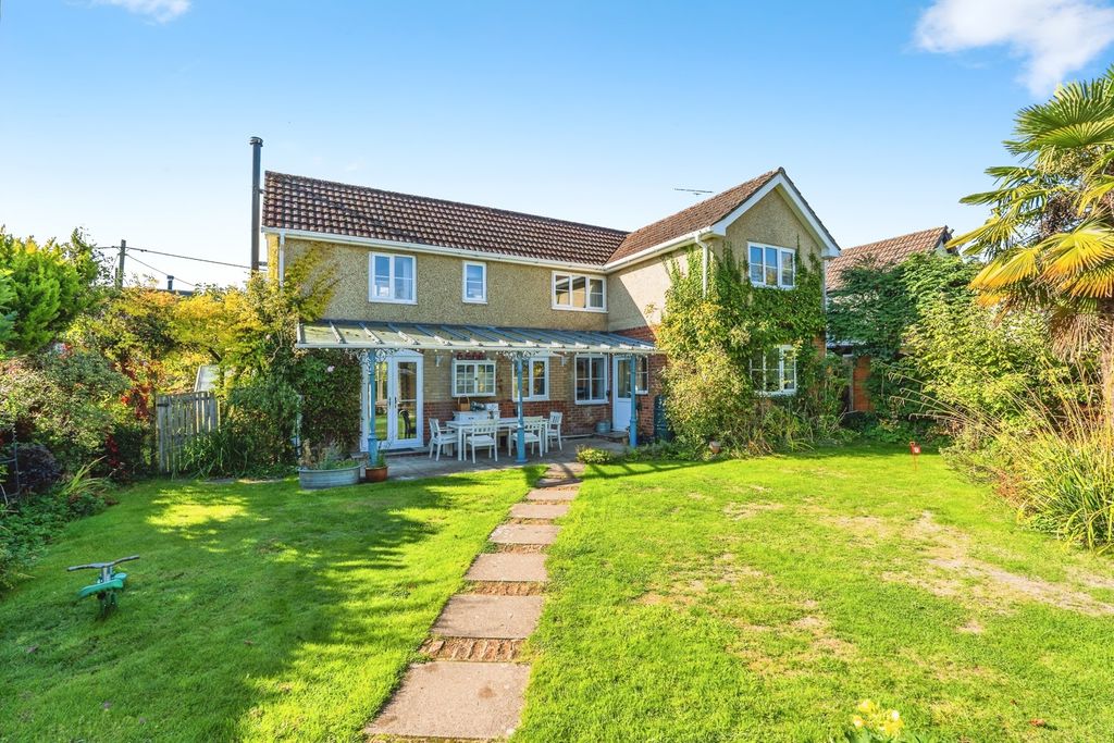 Property photo 1 of 17 Photo