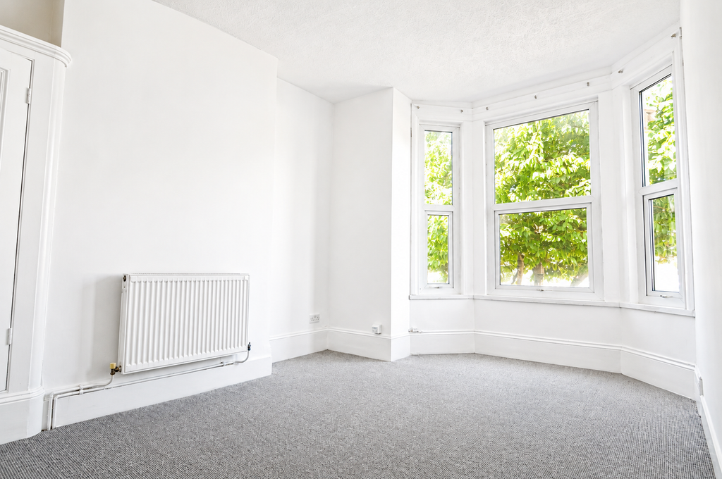 Property photo 1 of 6 96786B7d-77c0-4215-Bb25-89A47935E2B1