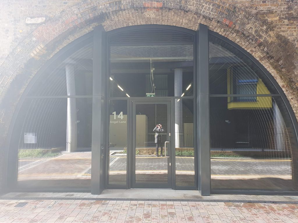 Property photo 1 of 3