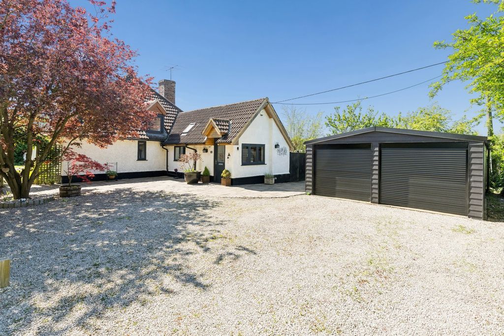 Property photo 1 of 25