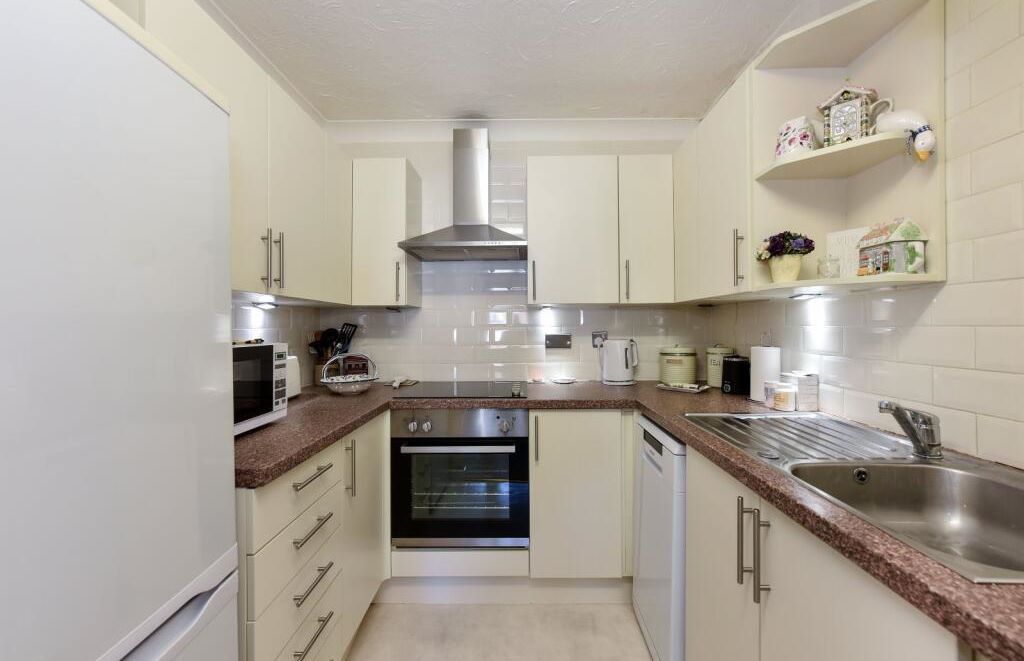Property photo 3 of 10