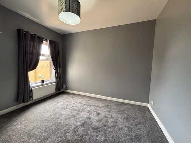 Property photo 3 of 11 Reception Room 2
