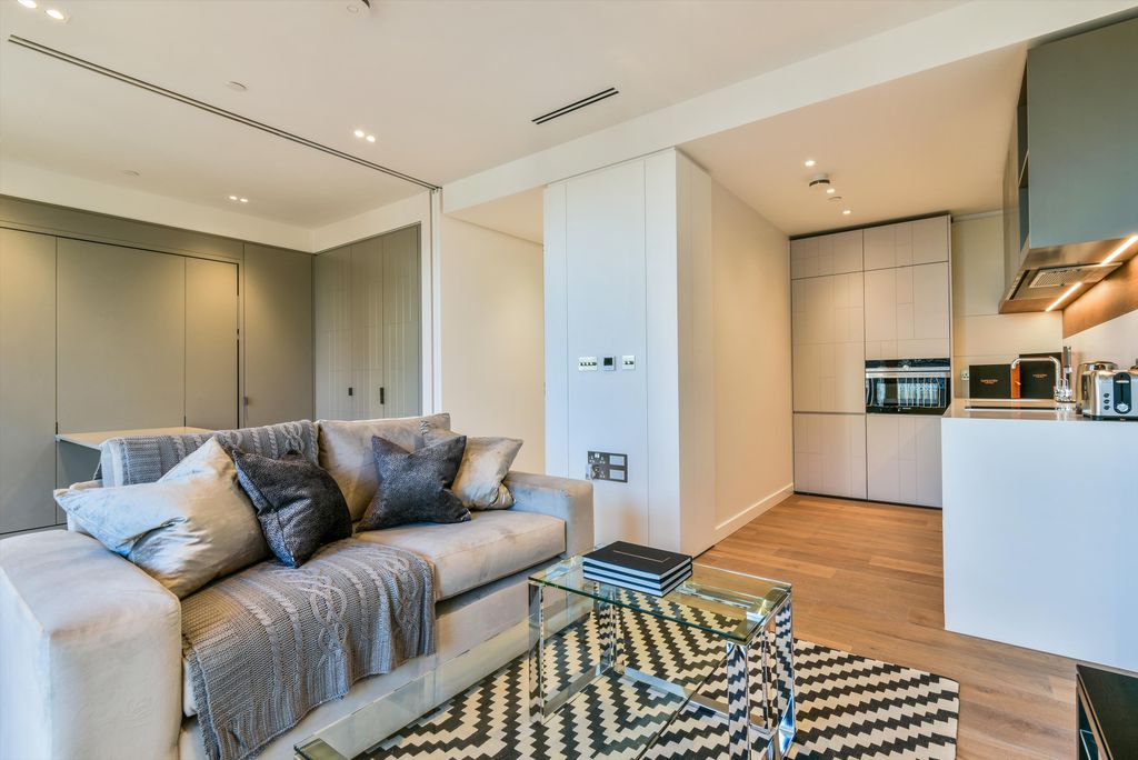 Property photo 2 of 8 Image