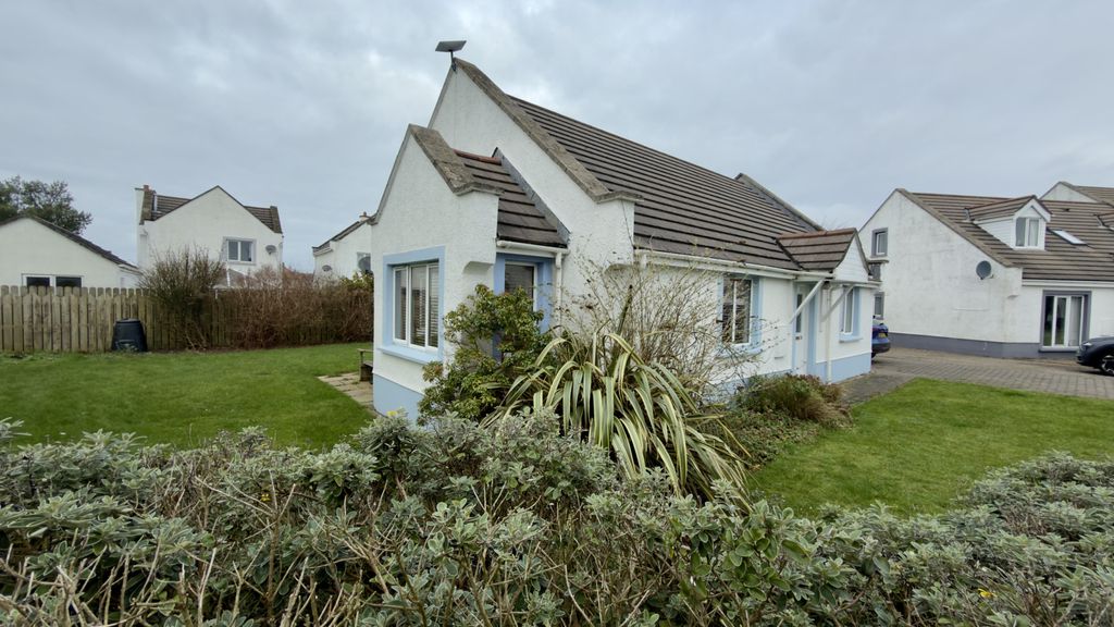 Property photo 3 of 11