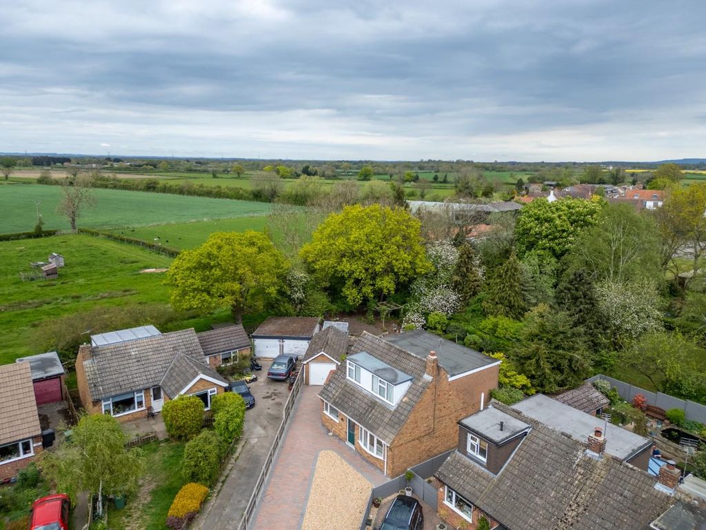 Property photo 1 of 16 Mg-1.Jpg