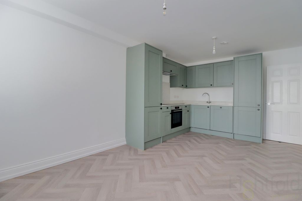 Property photo 2 of 12 Img_3844-Img_3846