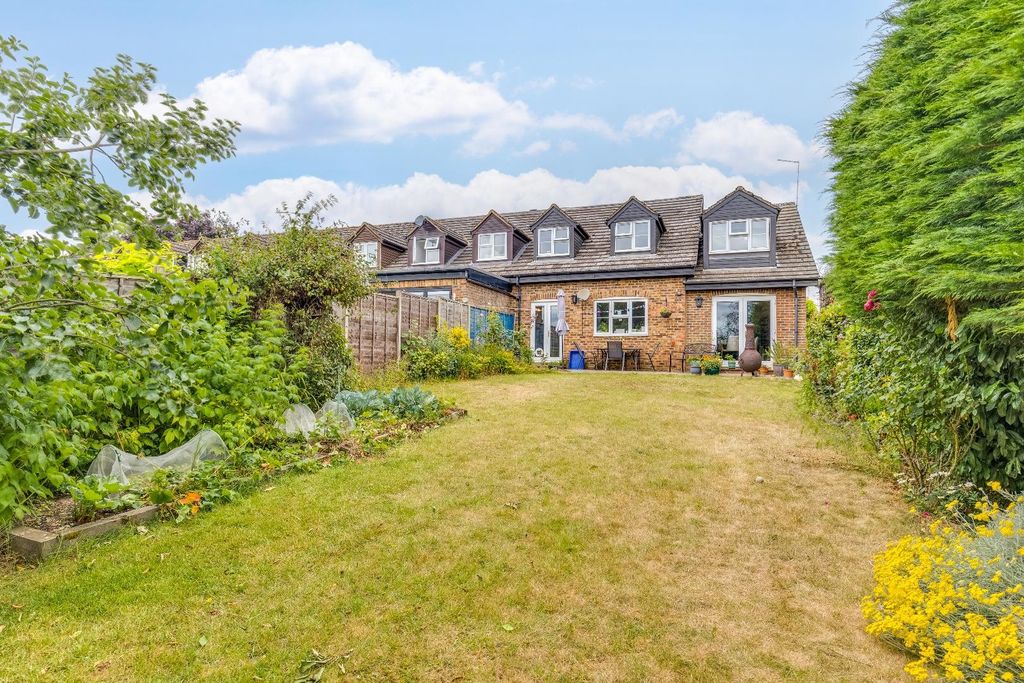 Property photo 1 of 38 Garden Terrace 1-23.Jpg