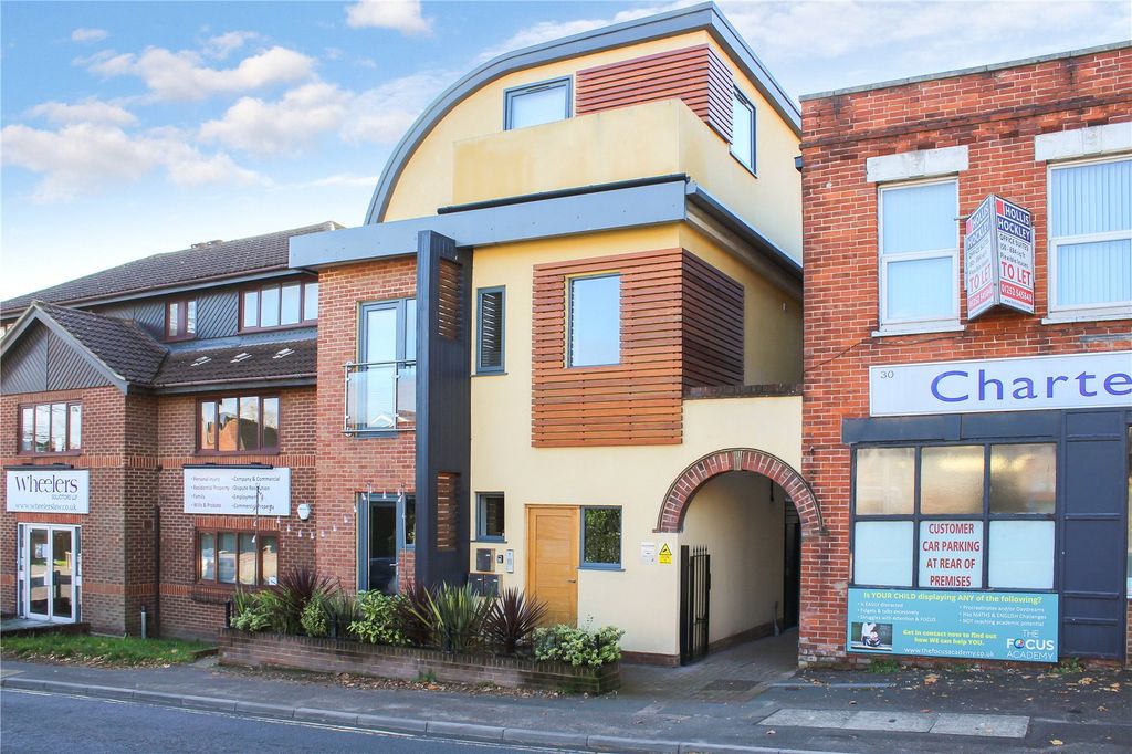 Property photo 1 of 7 1