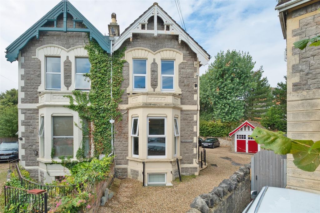 Property photo 1 of 10 Front Elevation