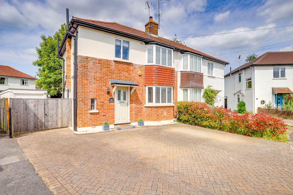Property photo 1 of 24