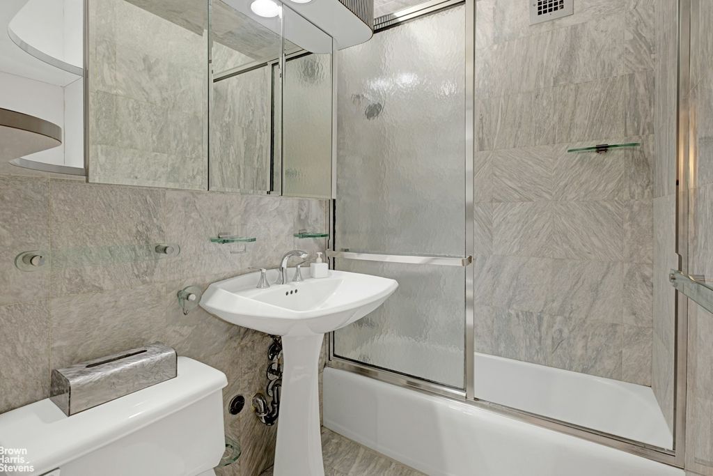 Property photo 3 of 10 <Alttext/>
