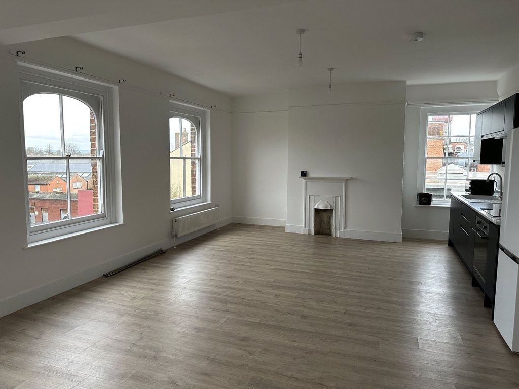 Property photo 3 of 15 Picture No. 19