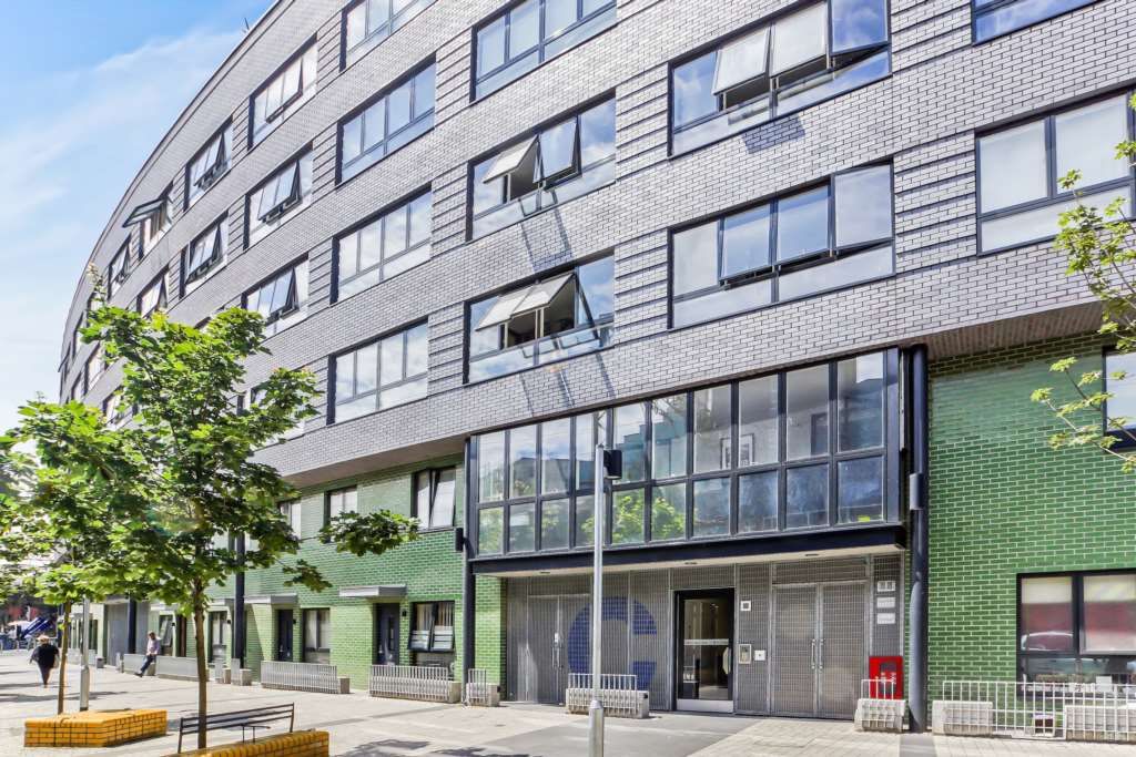 Property photo 1 of 16