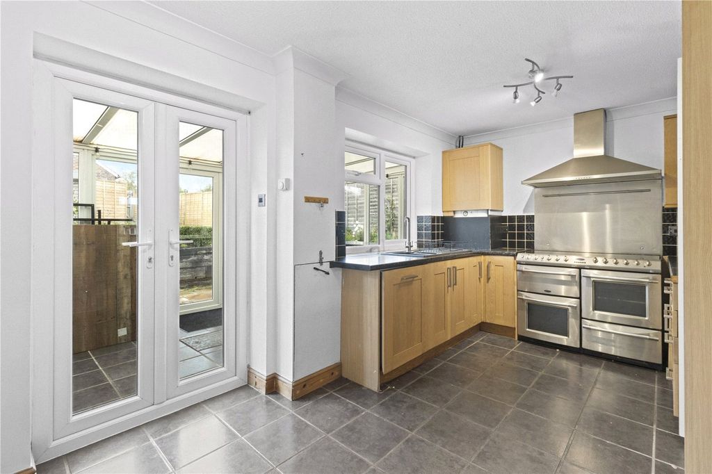 Property photo 2 of 11 Picture No. 04