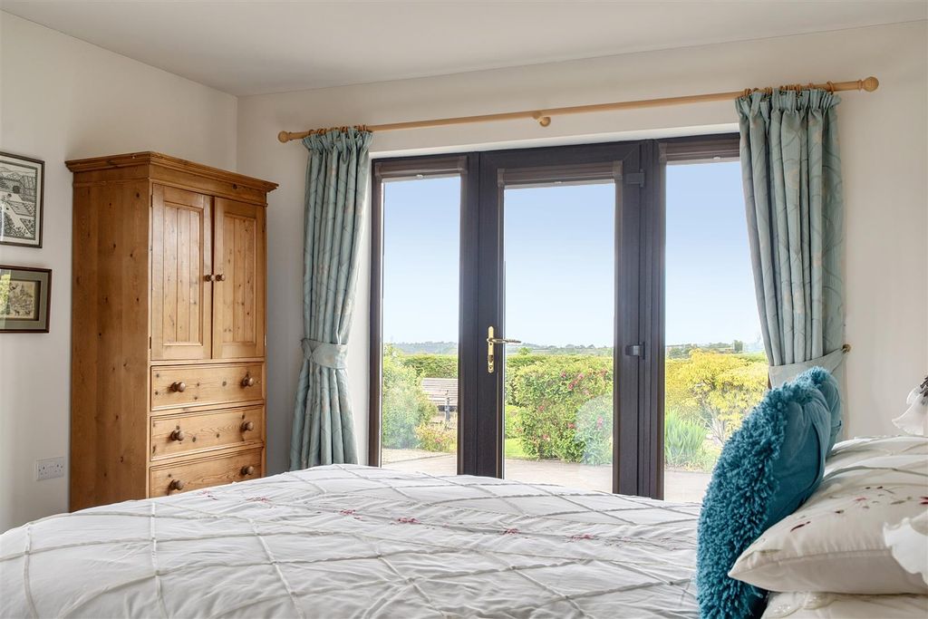 Additional image 16 of 3 bed detached bungalow for saleLlanarth SA47
