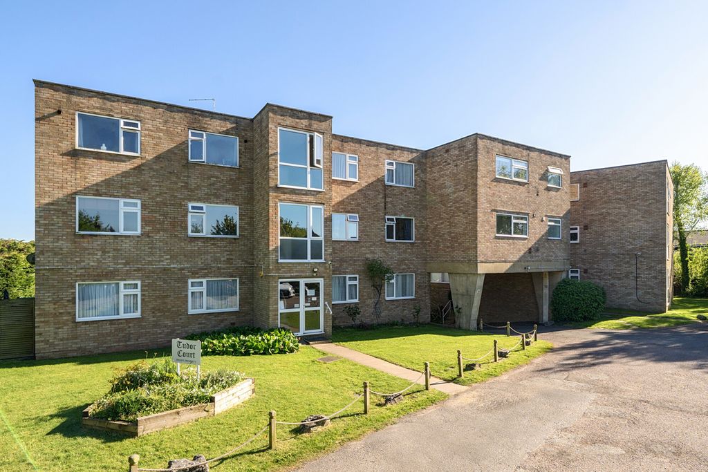 Property photo 1 of 21 1449059-18-69Ea3F...