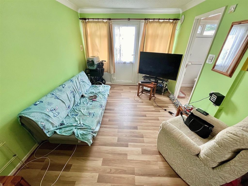 Property photo 2 of 8 Living Room Area