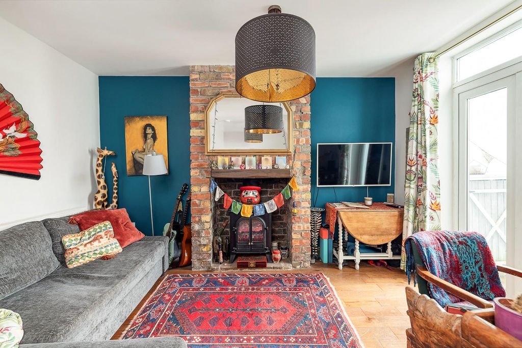 Property photo 1 of 23 Char9632.Jpg