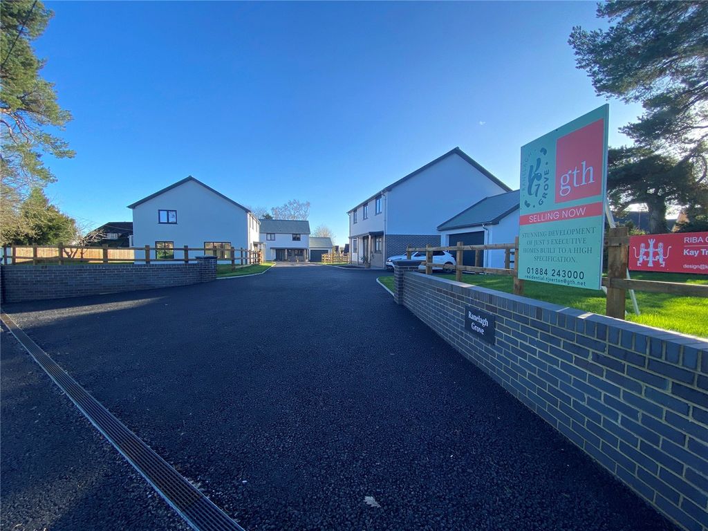 Property photo 2 of 12 Picture No. 29