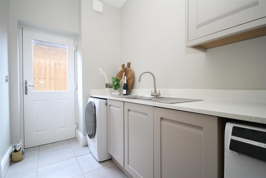 Additional image 9 of 5 bed detached house for saleEachwick Drive, Medburn, Newcastle Upon Tyne NE20