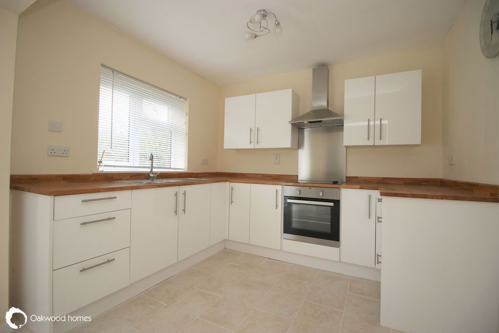 Property photo 3 of 16 Photo