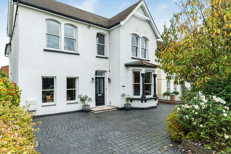 Property photo 1 of 27 Photo 2