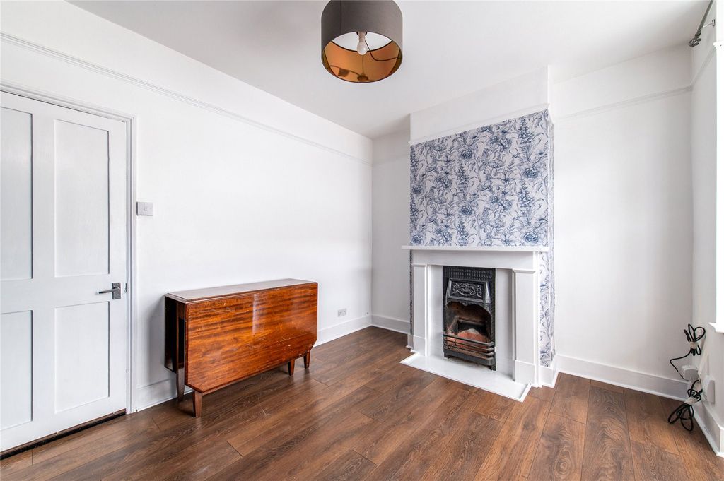 Property photo 2 of 15 Picture No. 06