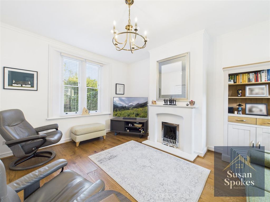 Property photo 2 of 26 Cam01858G0-Pr0191-Still017.Jpg