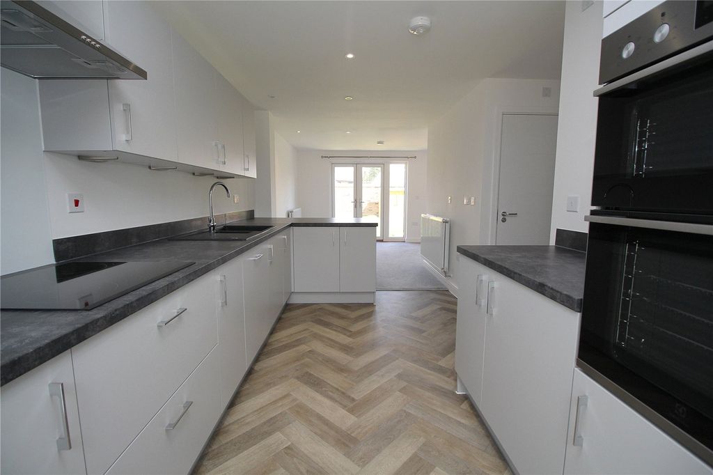 Property photo 3 of 13 Picture No. 22