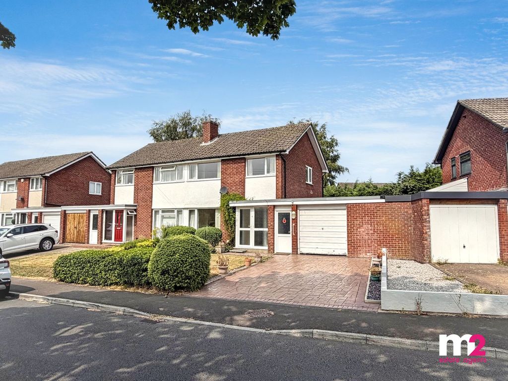 Property photo 1 of 18