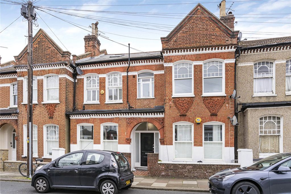 Property photo 1 of 15 Exterior