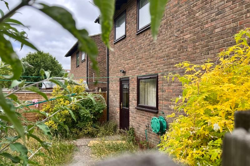 Property photo 3 of 10 Photo 16