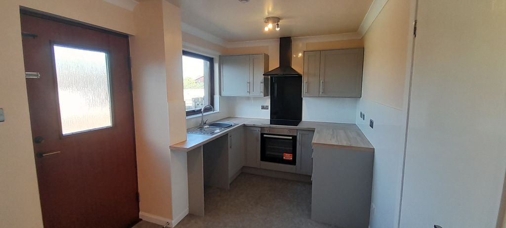 Property photo 3 of 14 20250820_145855