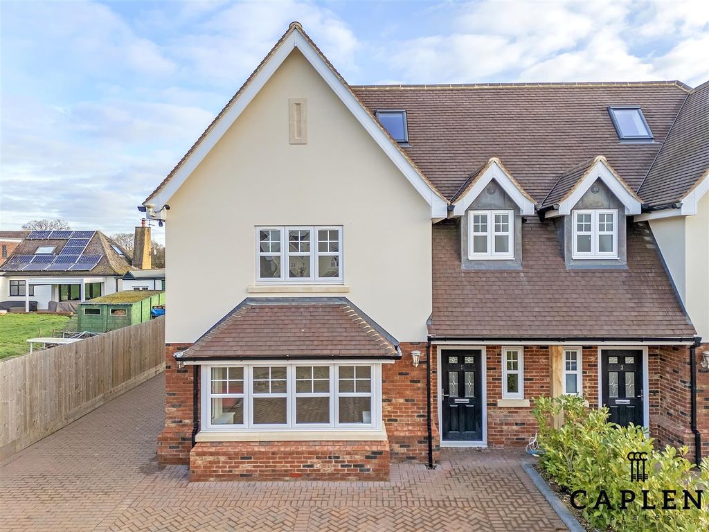 Property photo 2 of 22 Dji_20250113100209_0583_d Copy.Jpg