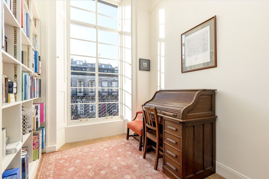 Additional image 16 of 3 bed flat for saleDanube Street, Stockbridge, Edinburgh EH4