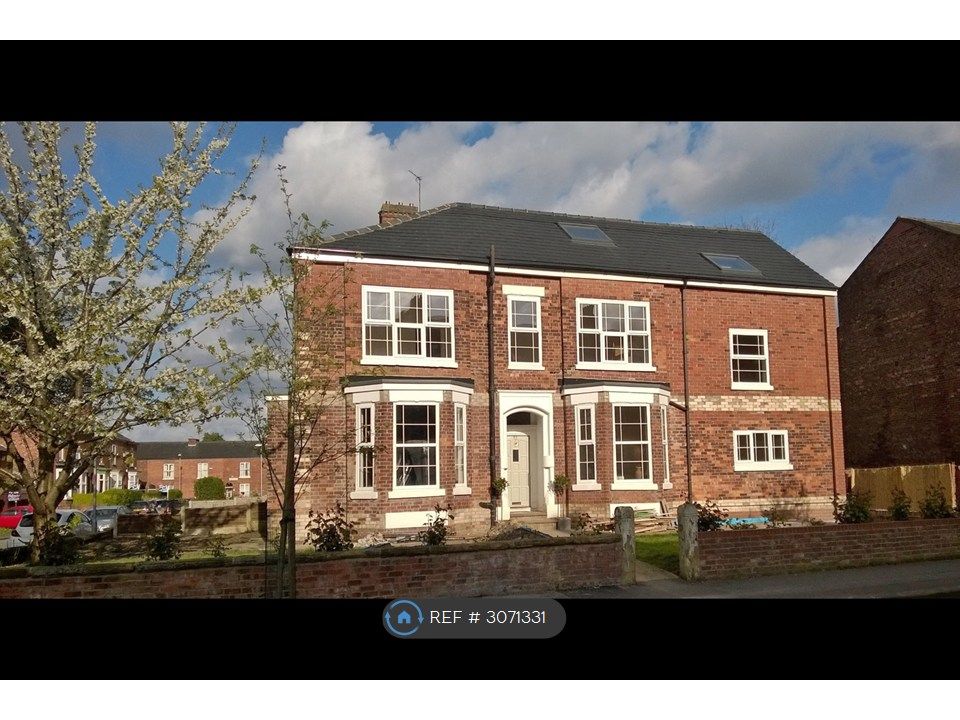 Property photo 1 of 10 Rose Lined Gardens