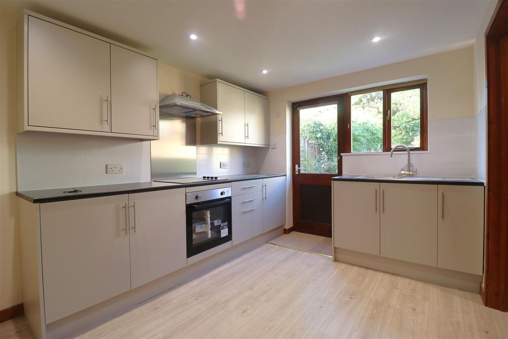 Property photo 2 of 13 Kitchen.Jpg