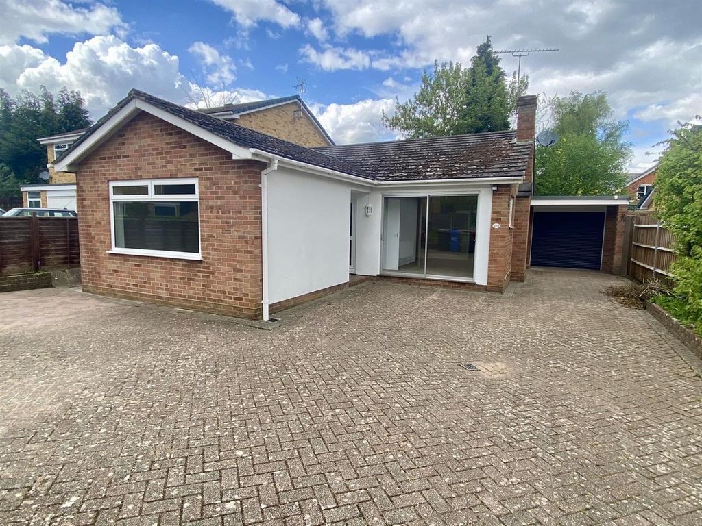 Property photo 1 of 21 Front Aspect