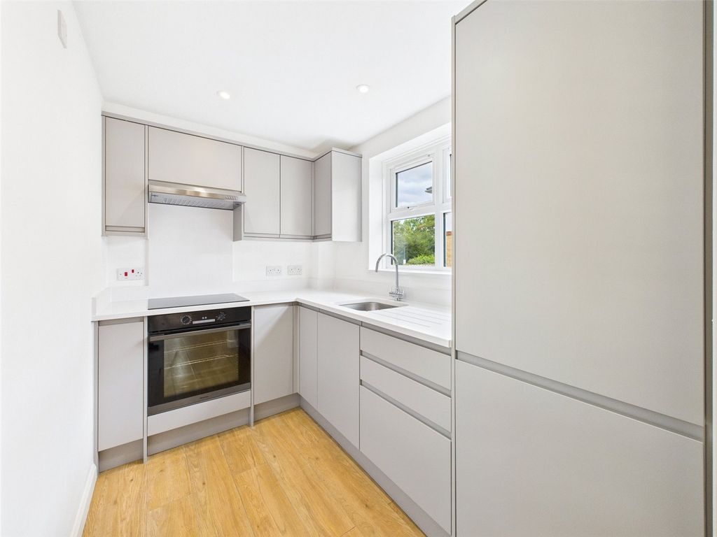 Property photo 1 of 9 Picture No. 09