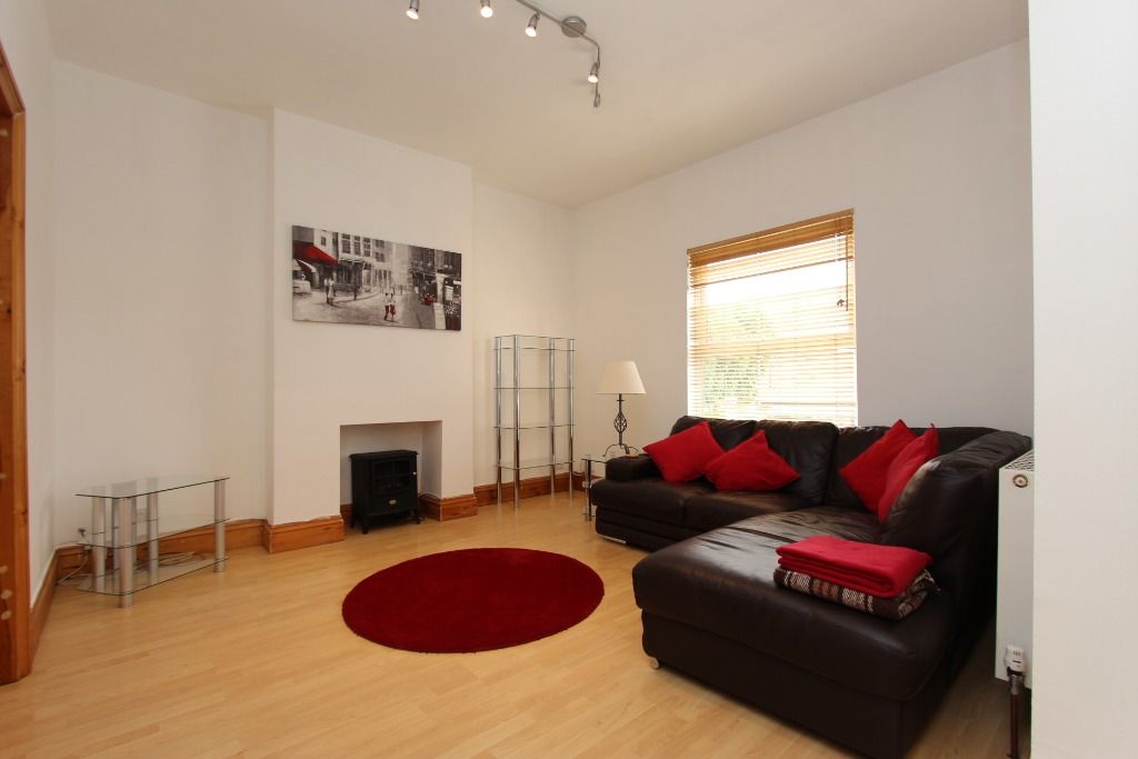 Property photo 3 of 11
