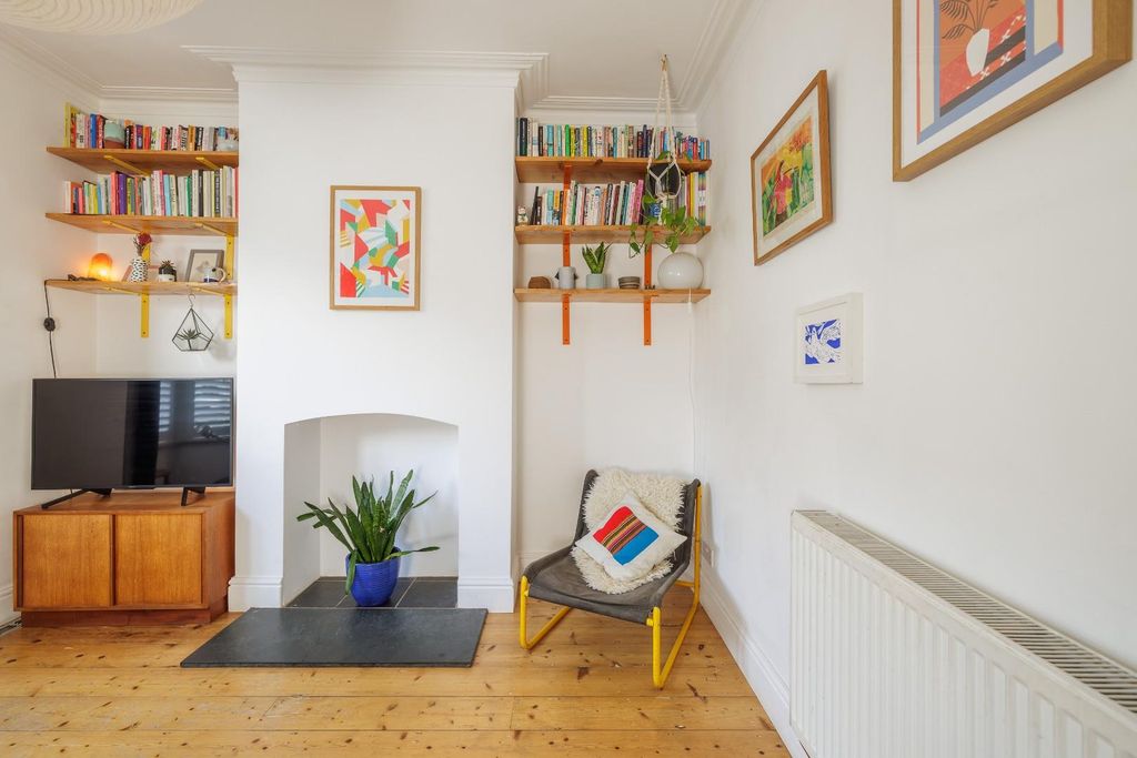 Property photo 1 of 28 Char9407.Jpg