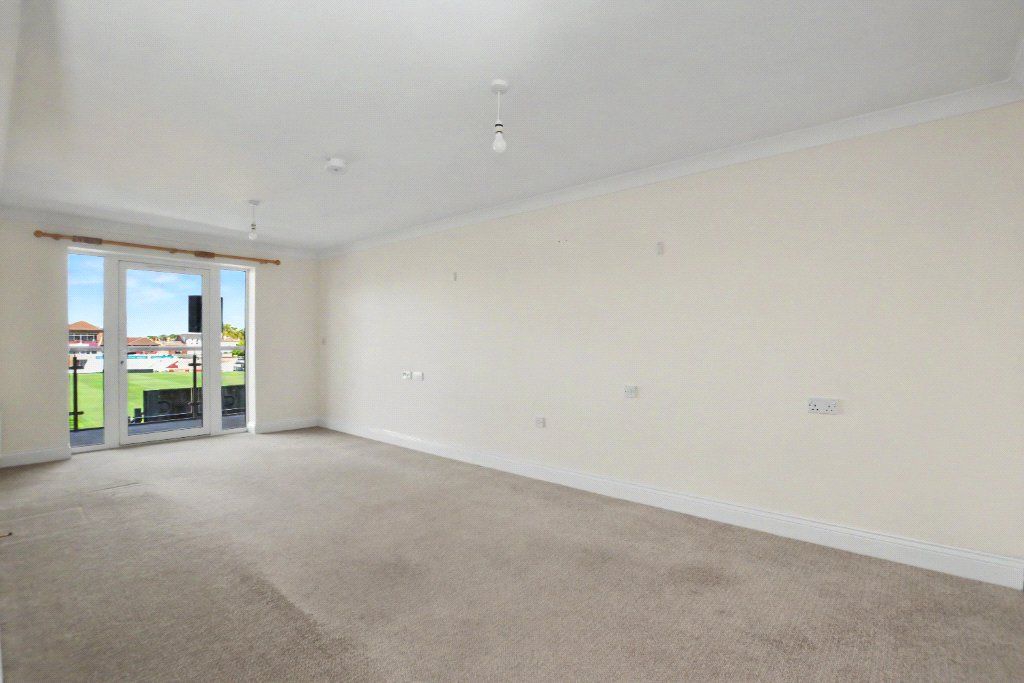 Property photo 3 of 12 Picture No. 05