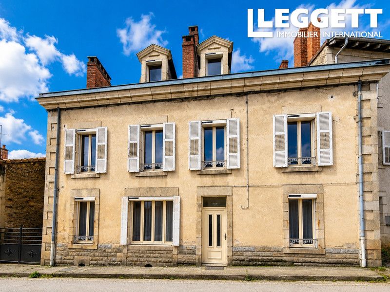 Property photo 1 of 10