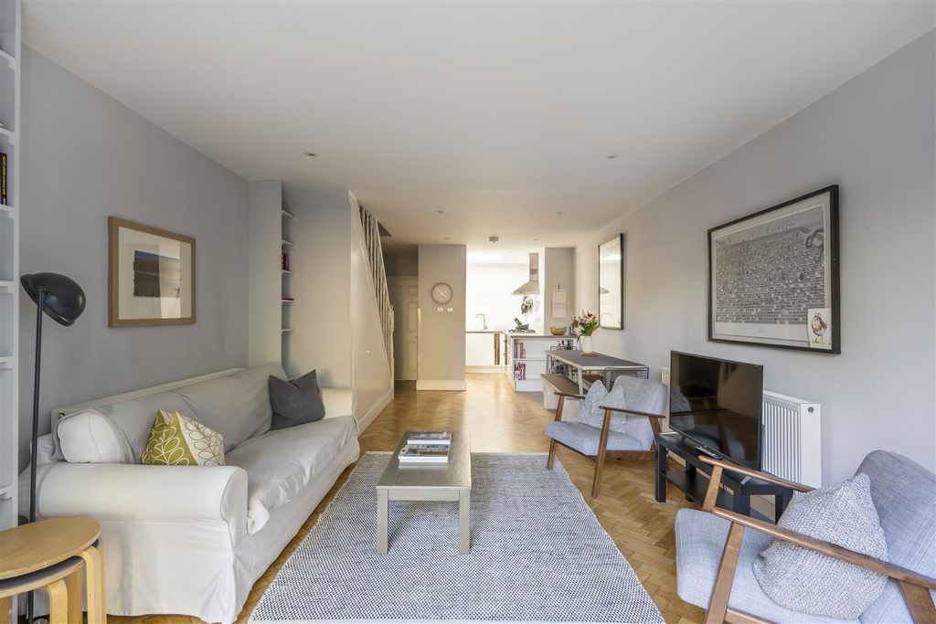 Property photo 3 of 12 204 Lyham Road 15.Jpg