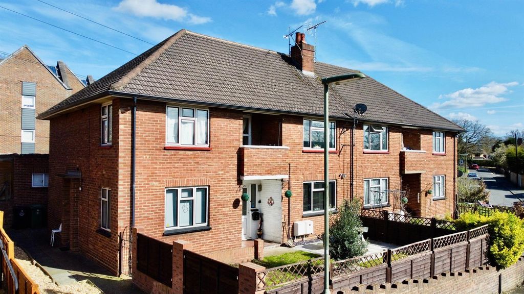 Property photo 1 of 10 Front.Jpg